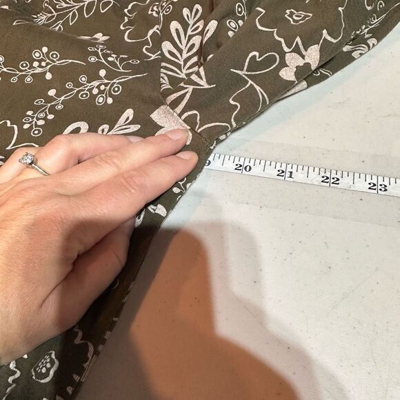 Fresh Produce Women's Floral Round‎ Neck Long Sleeve Top Blouse Brown Size Small - Picture 8 of 9